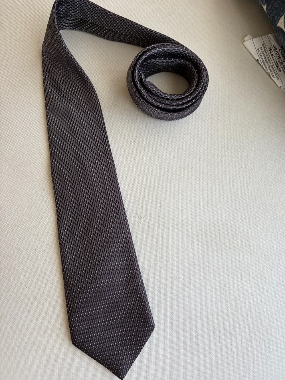 Ermenegildo Zegna 100% Silk Micro Geometric Pattern Tie - Made in Italy